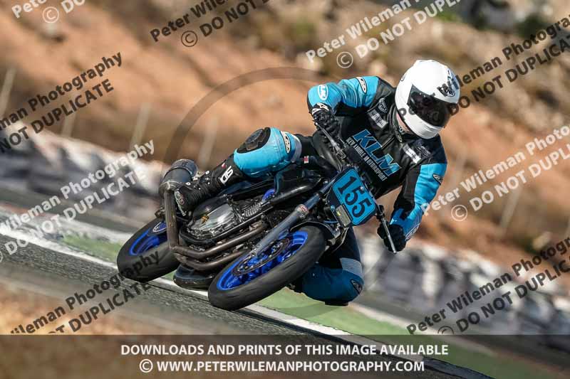 cadwell no limits trackday;cadwell park;cadwell park photographs;cadwell trackday photographs;enduro digital images;event digital images;eventdigitalimages;no limits trackdays;peter wileman photography;racing digital images;trackday digital images;trackday photos